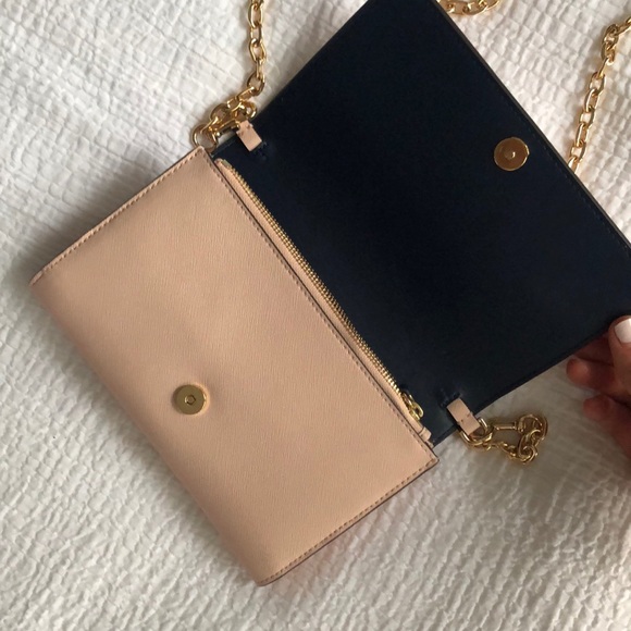 Tory Burch Robinson Chain Wallet - Picture 3 of 4